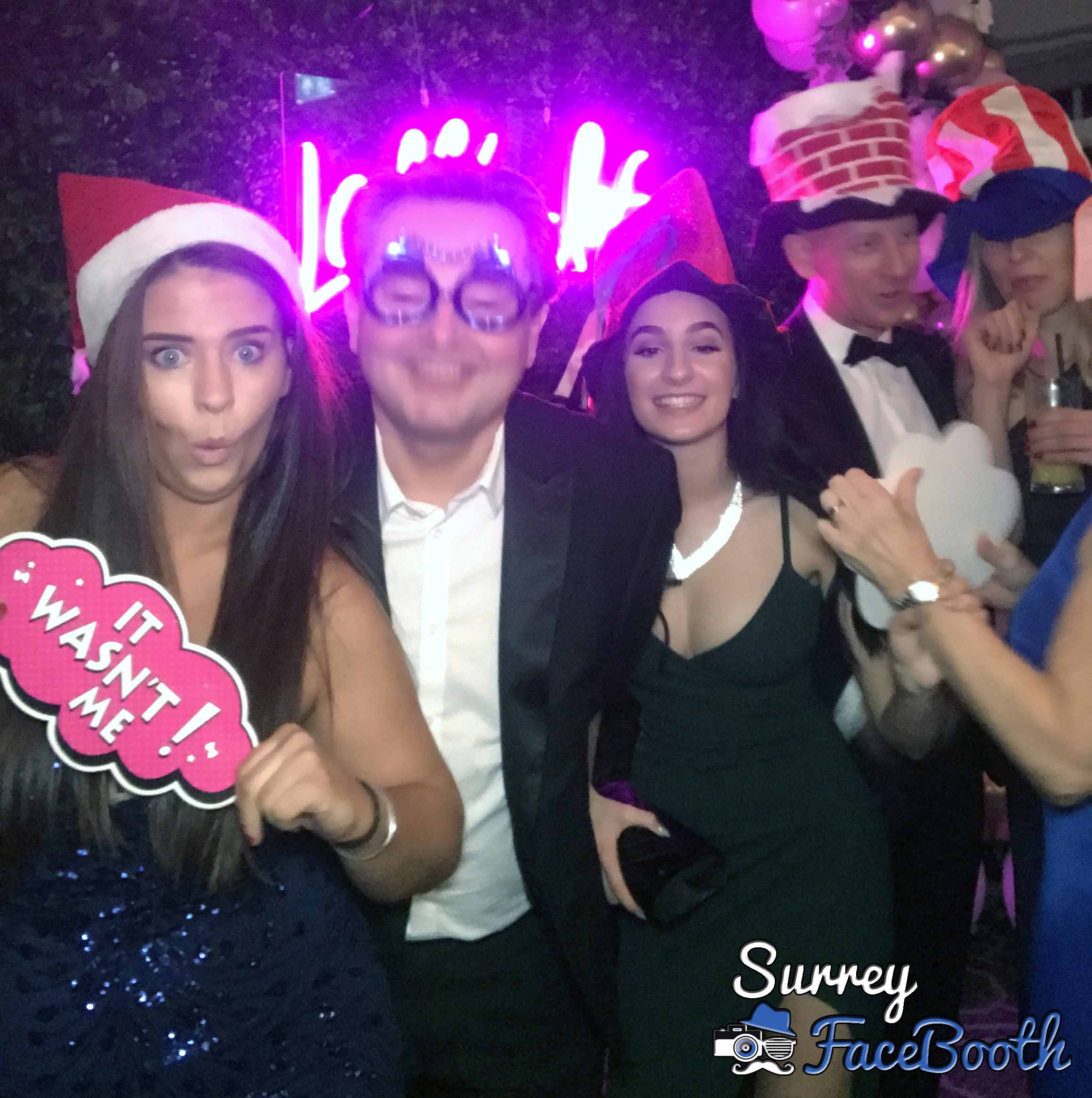 Joanne & Scott's Wedding | View more photos from the event at galleries.surreyfacebooth.co.uk/u/Surrey-FaceBooth/Joanne-Scotts-Wedding